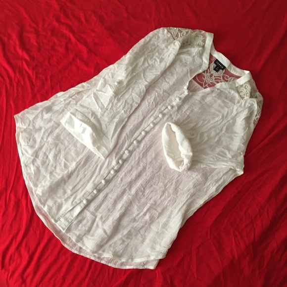 torrid Tops - Torrid White Beaded Lace Button Down Size 0 Large